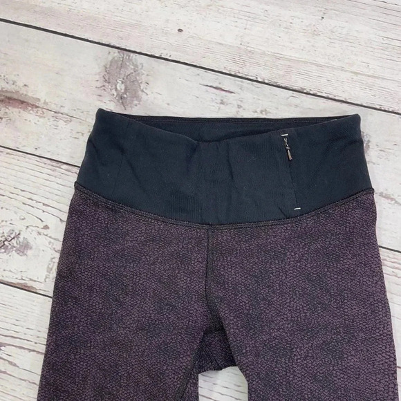 CALIA by Carrie Underwood Purple & Black Snakeskin Leggings in Size xs - Picture 2 of 9